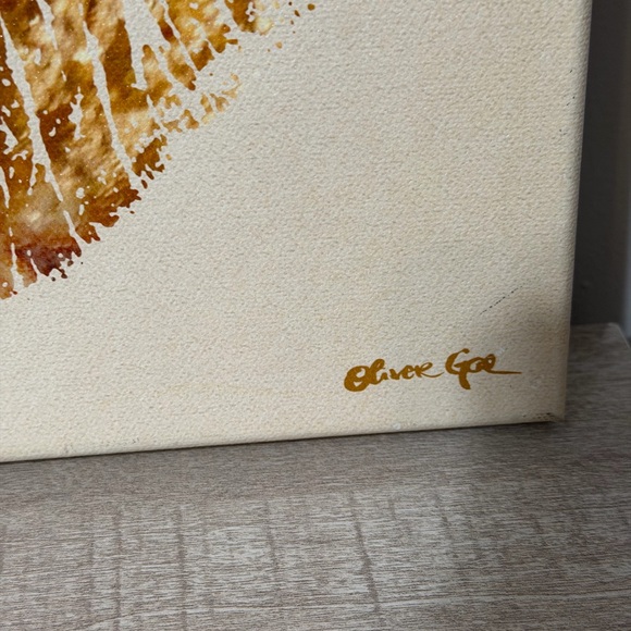 Gold Lips Canvas Wall Art – Signed - Picture 2 of 3
